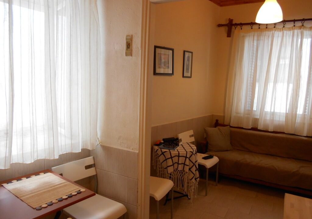 Ανακαινισμένο σπίτι στο Κάστρο-gallery04-skopelosrealestate.net