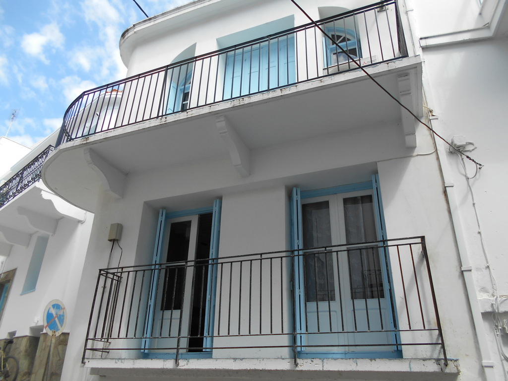 Beautiful two-storey house in Skopelos Town